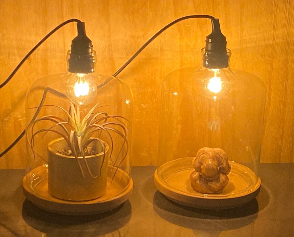 2 stolpen met verlichting, Huis en Inrichting, Lampen | Tafellampen, Ophalen, Zo goed als nieuw, E27 (groot)