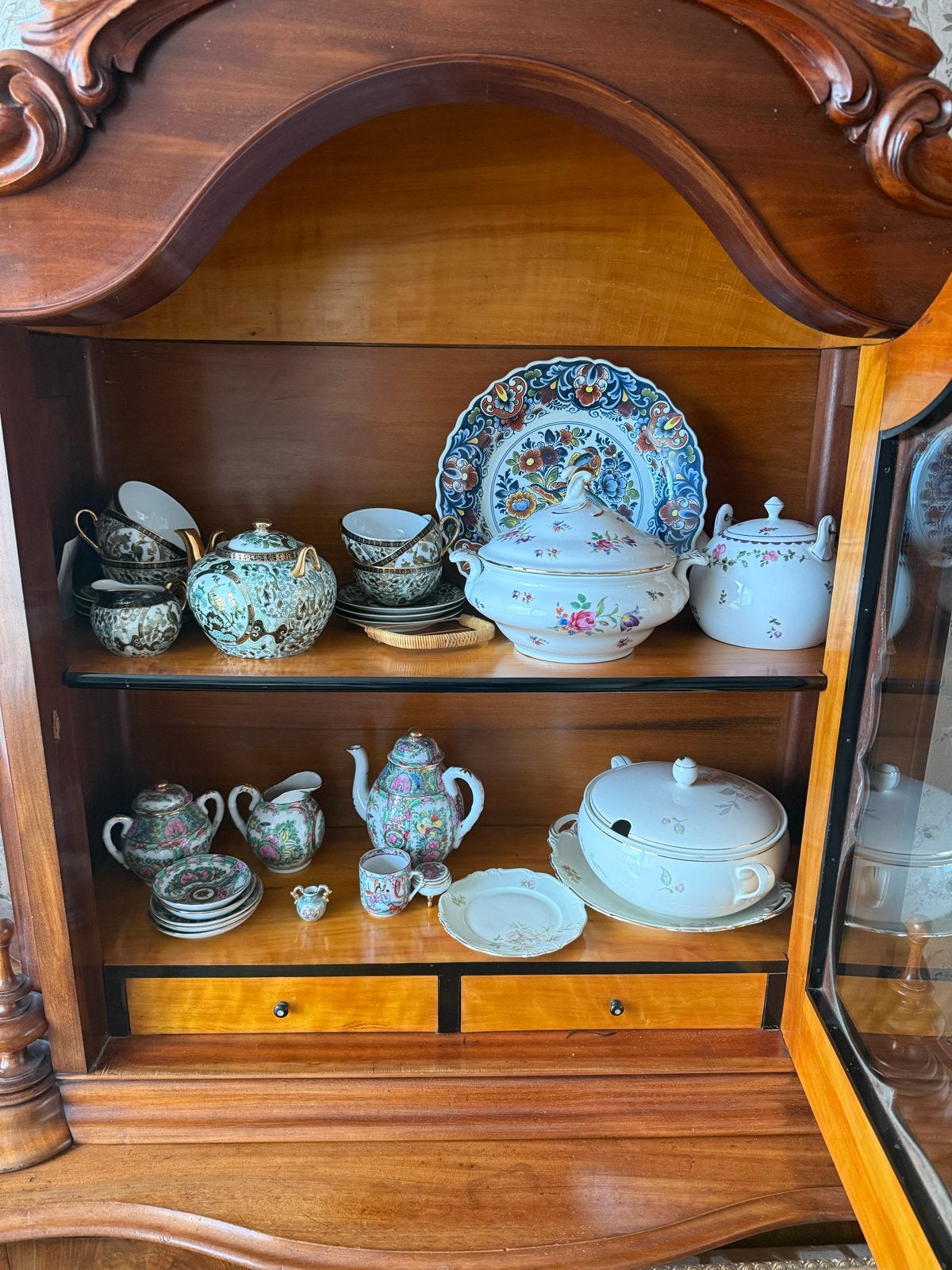 Diverse collectie porseleinen servies en decoratie, Ophalen of Verzenden