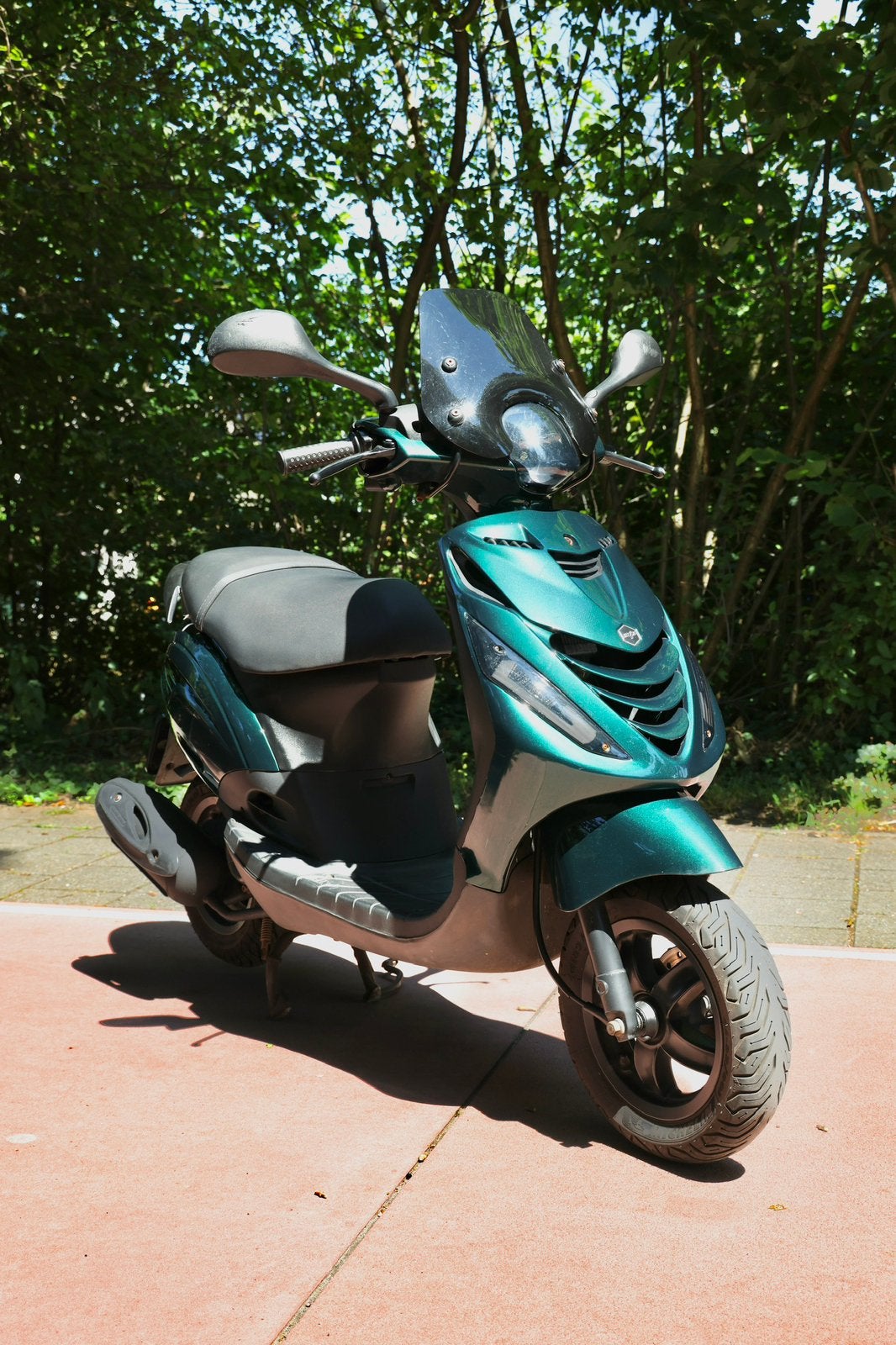 Piaggio Zip SP 80cc (2017) – RS01 kappenset | Jaguar Groen, Fietsen en Brommers, Ophalen, Zip, Zo goed als nieuw, 80 cc