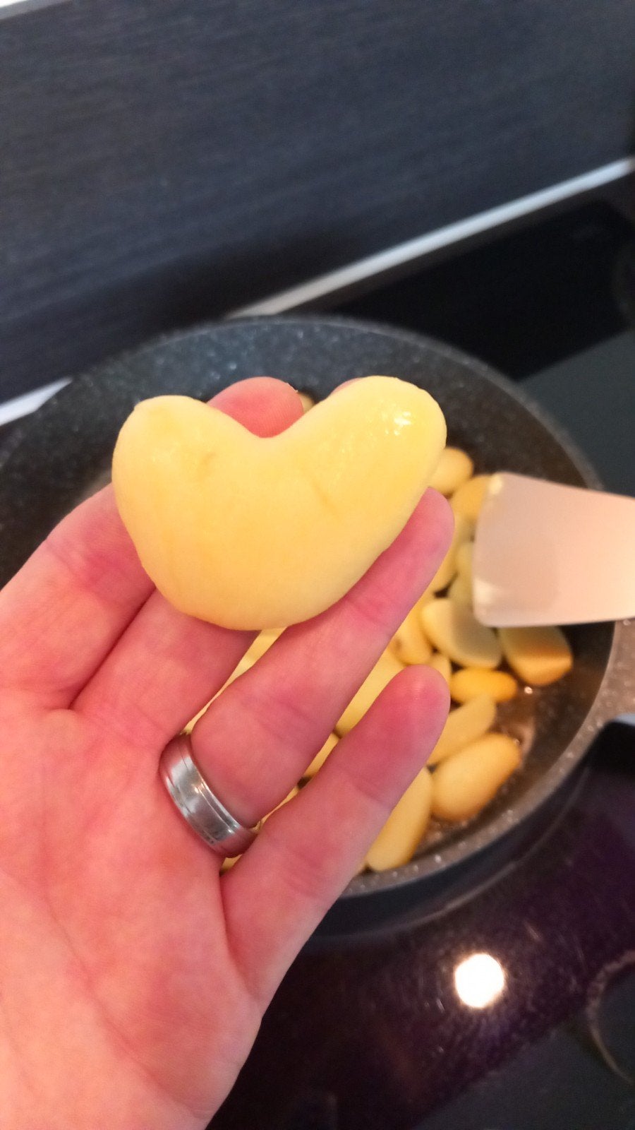 Een Aardappel kriel in hart vorm, Ophalen of Verzenden, Nieuw