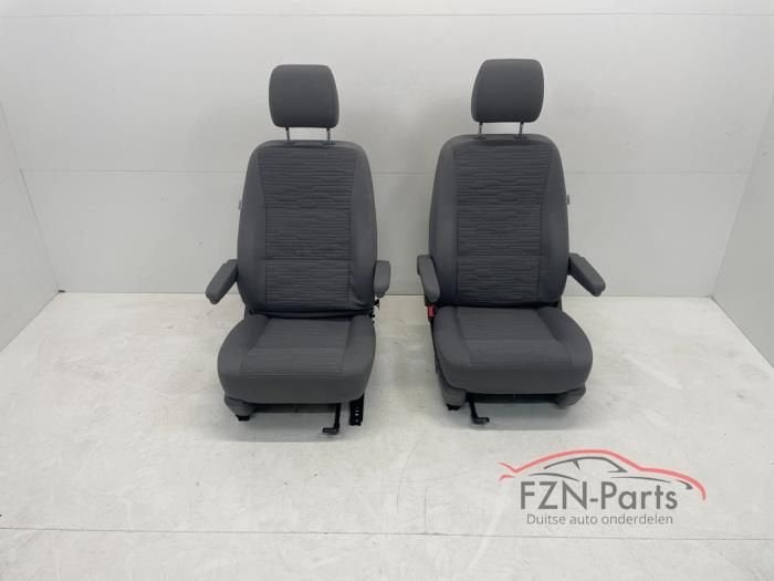 VW Transporter T6.1 California Voorstoelen links+ rechts RHD, Ophalen of Verzenden, Gebruikt