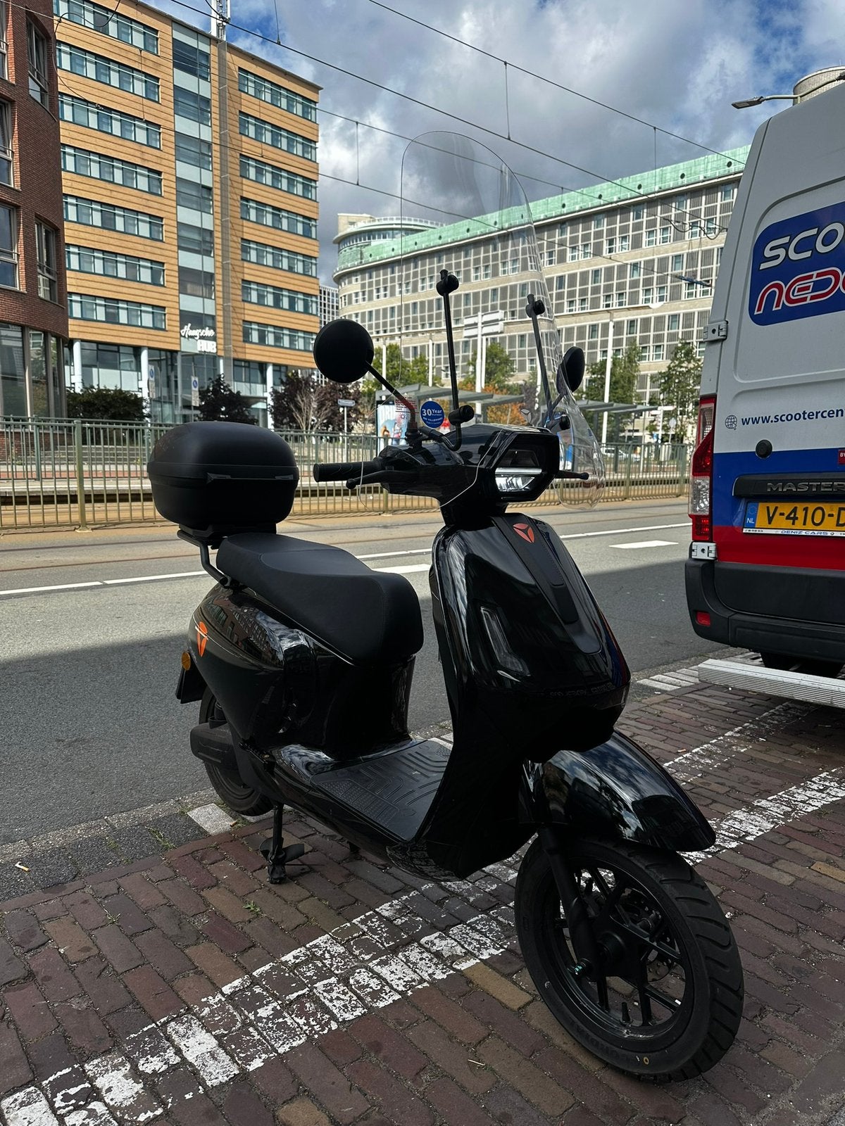 YADEA OWIN 25 KM/U ELEKTRISCH 2026 | 1.210 km Nette Occasion, Fietsen en Brommers, Snorfietsen en Snorscooters, Overige merken