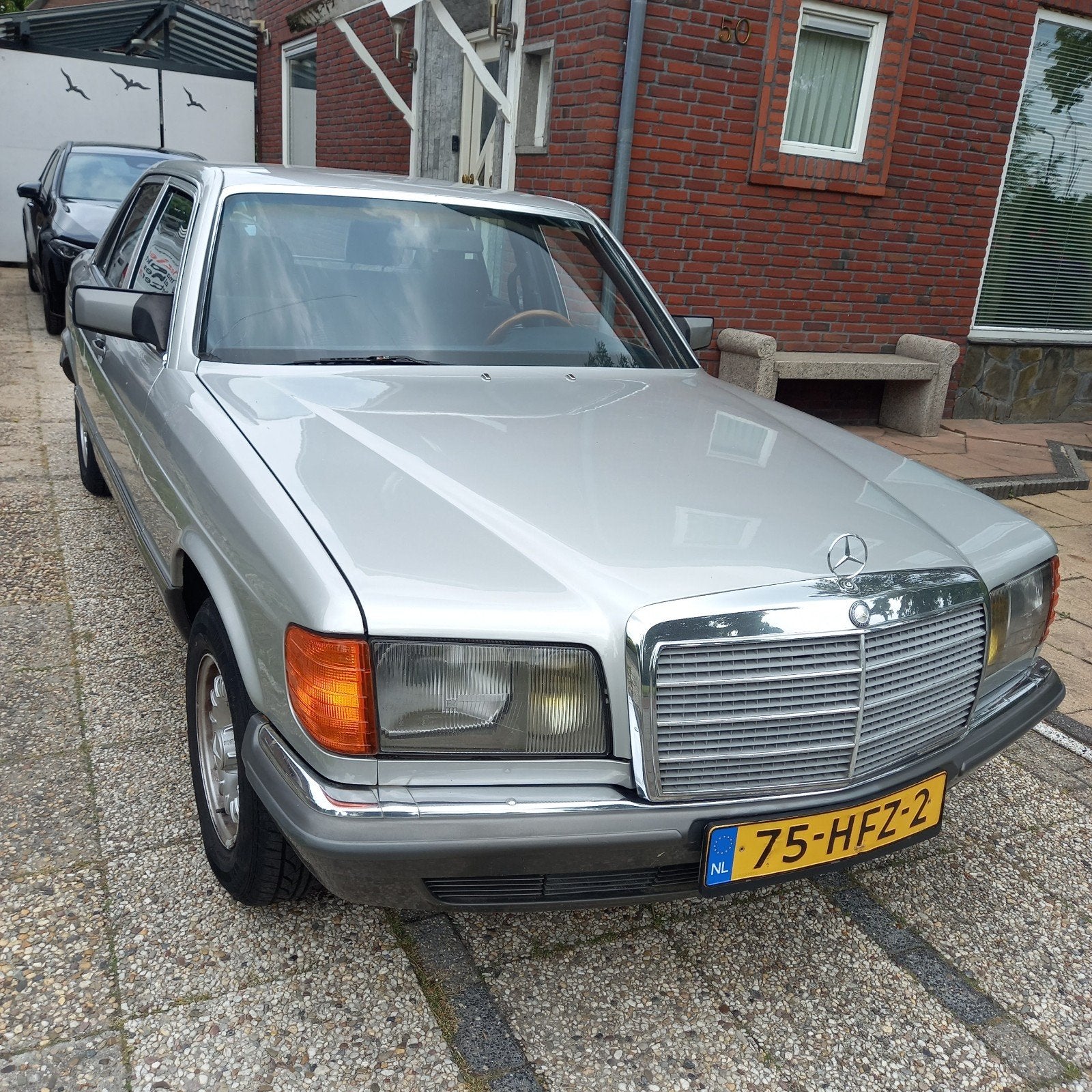 Mercedes W126 280 se bj 83 automaat  airco elektrische ramen, Auto's, Particulier, Sedan, Te koop, 5 stoelen