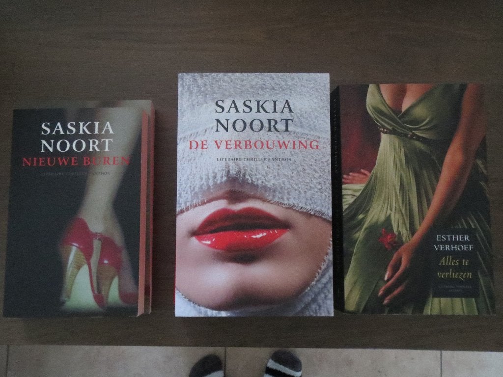 Thrillers van Saskia Noort en Esther Verhoef, Ophalen of Verzenden, Gelezen