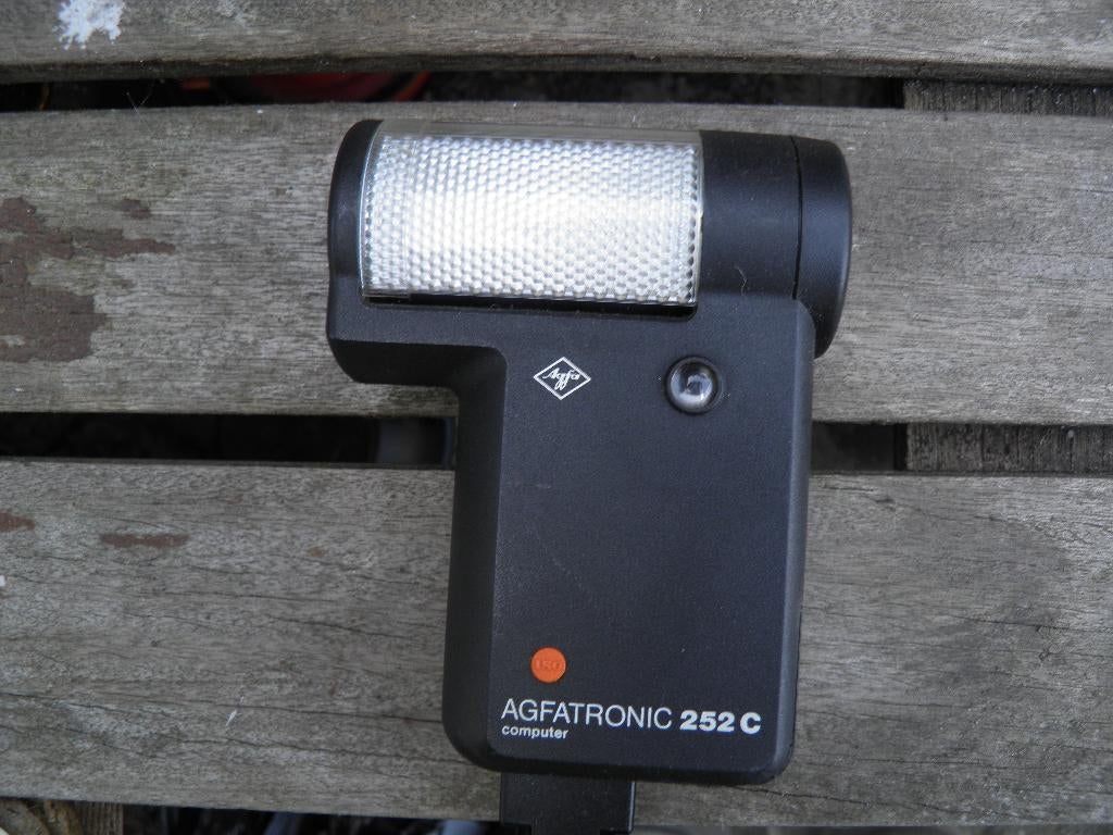 Flitser agfatronic 252 c voor analoge camera, Ophalen of Verzenden, Zo goed als nieuw, Overige merken