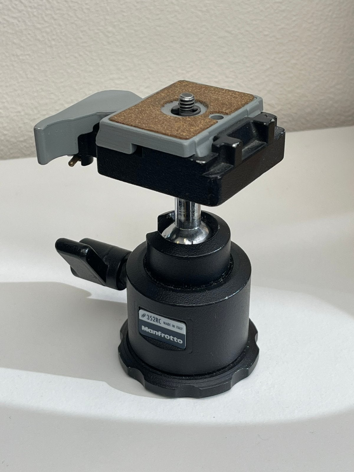 Manfrotto 352RC Balhoofd met snelkoppeling, Ophalen of Verzenden, Gebruikt, Minder dan 150 cm, Balhoofd