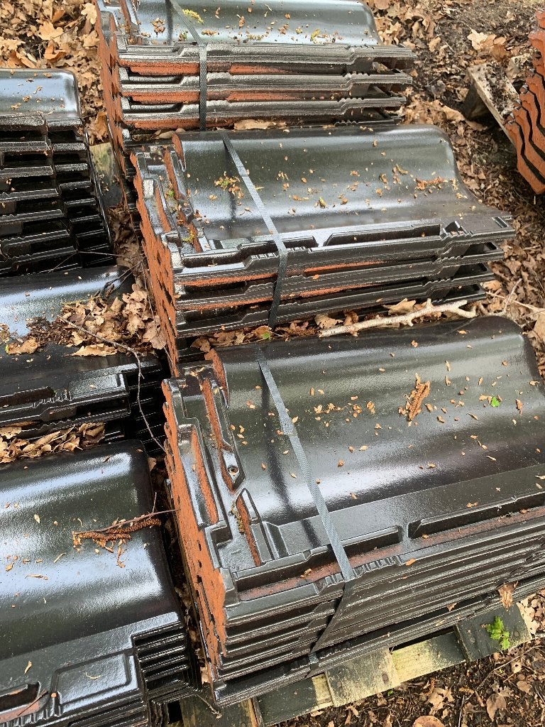 Nieuwe OVH 11 dakpannen, Doe-het-zelf en Verbouw, Ophalen, 10 tot 15 m², Steen of Klei, Zwart