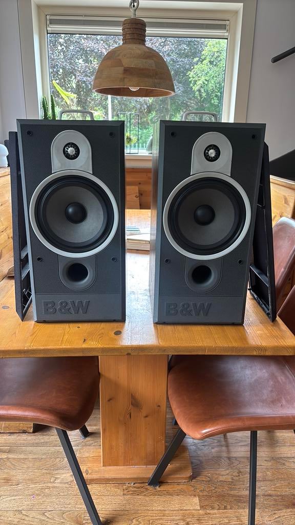 Luidsprekerset B&W DM560, Audio, Tv en Foto, Luidsprekers, Overige merken, Gebruikt, Ophalen of Verzenden, 60 tot 120 watt