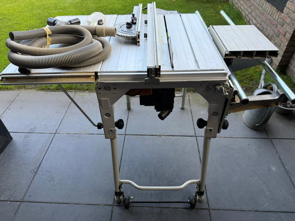 Festool Precisio CS 70 EB Trek-/Afkortzaagmachine, Doe-het-zelf en Verbouw, Gereedschap | Zaagmachines, Gebruikt, Afkortzaag, 1200 watt of meer