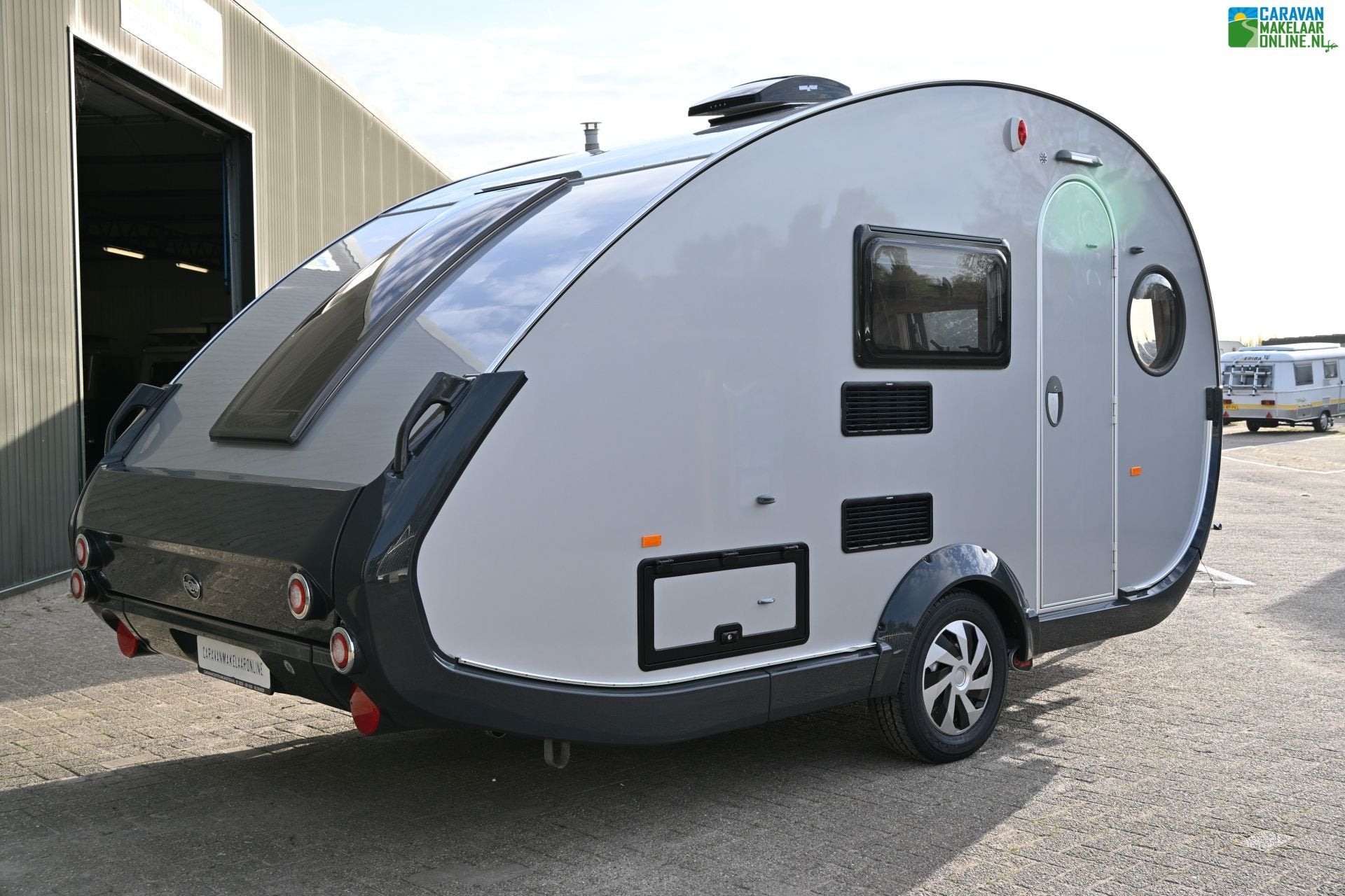 T@B L 400 ALKO Mover|Voortent| ATC|Fietsdrager|Boiler, Standaardzit, Ringverwarming, Bedrijf, 4 tot 5 meter