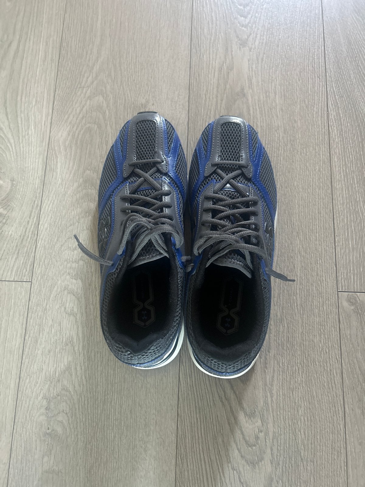 Under Armour Sportschoenen - Zo goed als nieuw, Ophalen of Verzenden, Zo goed als nieuw, Blauw, Sneakers of Gympen