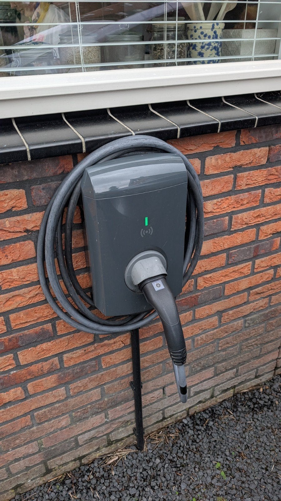 Alfen Eve Single S-line 11 kW laadpaal met 7.5m vaste kabel, Auto diversen, Ophalen, Gebruikt, Laadpaal en Laadkabel