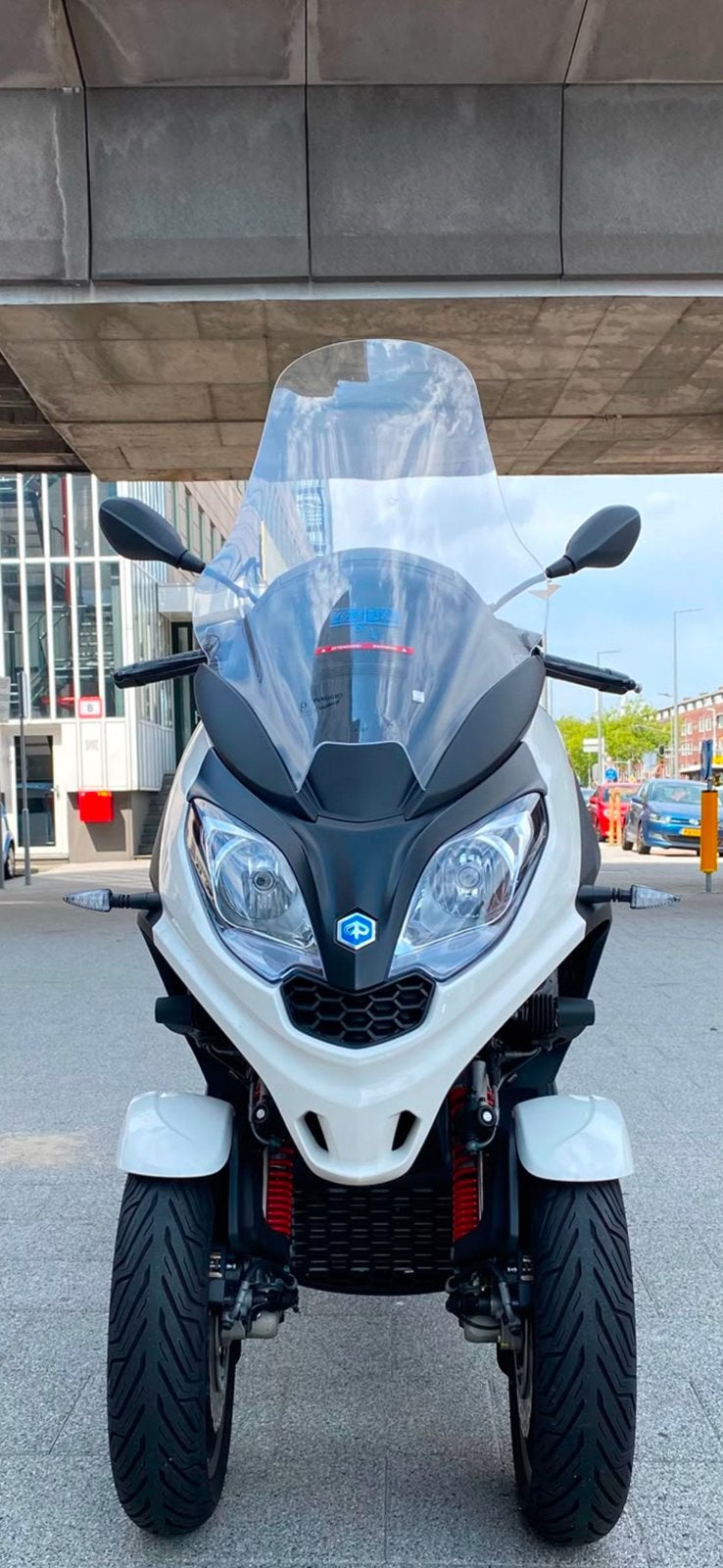 Piaggio Mp3 300cc HPE Alarm Antiroboslot hoogwinscherm srad, Motoren, Motoren | Piaggio, Particulier, Scooter, 12 t/m 35 kW, 1 cilinder