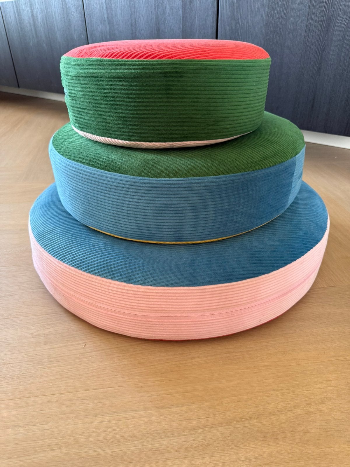 Grejsimojs vloerkussenset, Ophalen, Zo goed als nieuw, Lamp