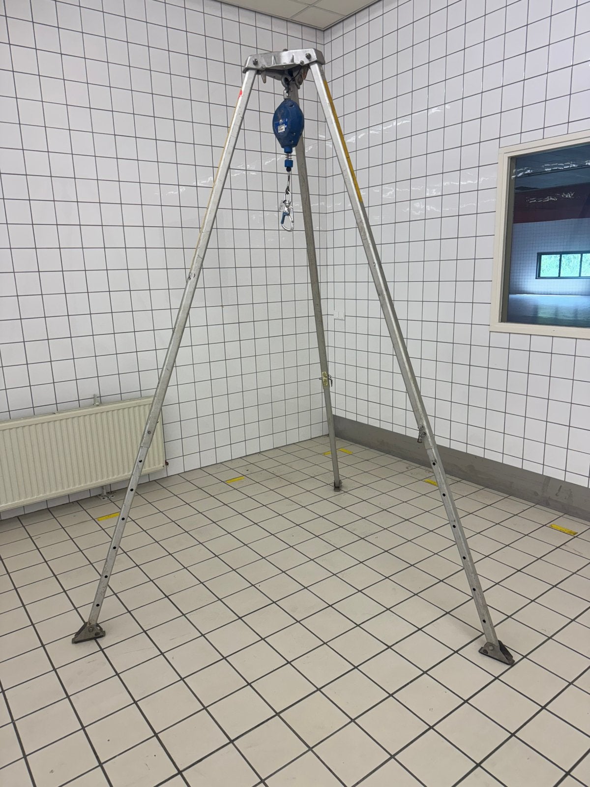 Tripode hijsbok, Doe-het-zelf en Verbouw, Ophalen, Zo goed als nieuw