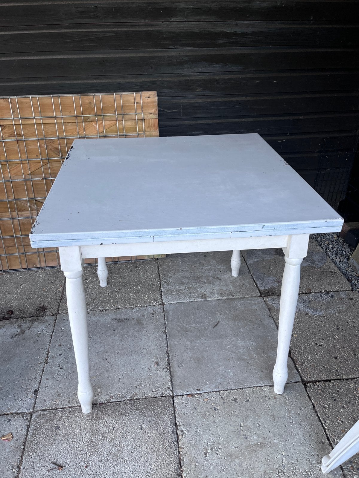 Gratis houten eettafel, Huis en Inrichting, Tafels | Eettafels, Ophalen, Gebruikt, 50 tot 100 cm, Vierkant