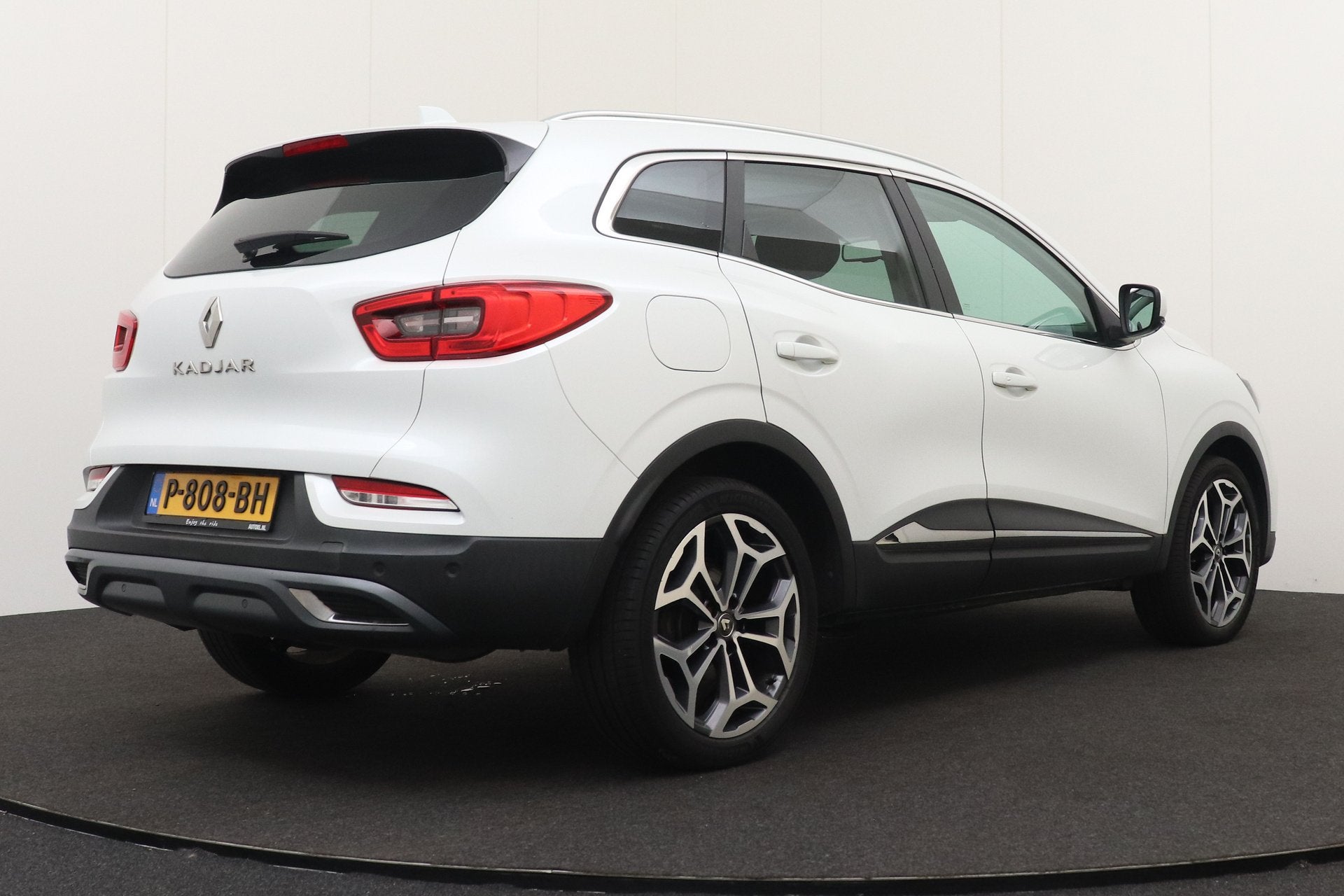 Renault Kadjar 1.3 160 PK Aut. TCe Intens Black Style Trekha, Gebruikt, 4 cilinders, 715 kg, 160 pk