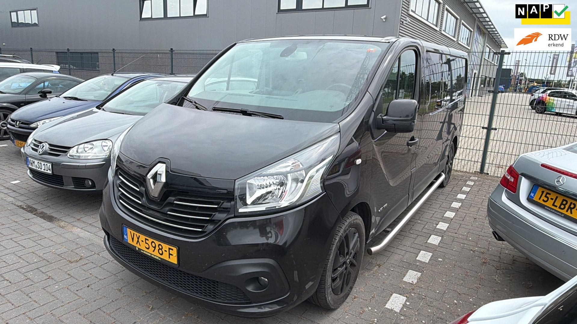 Renault Trafic 1.6 dCi T29 L2H2 Comfort Energy 2016 NAP Dubb, Voorwielaandrijving, Euro 5, Stof, Gebruikt