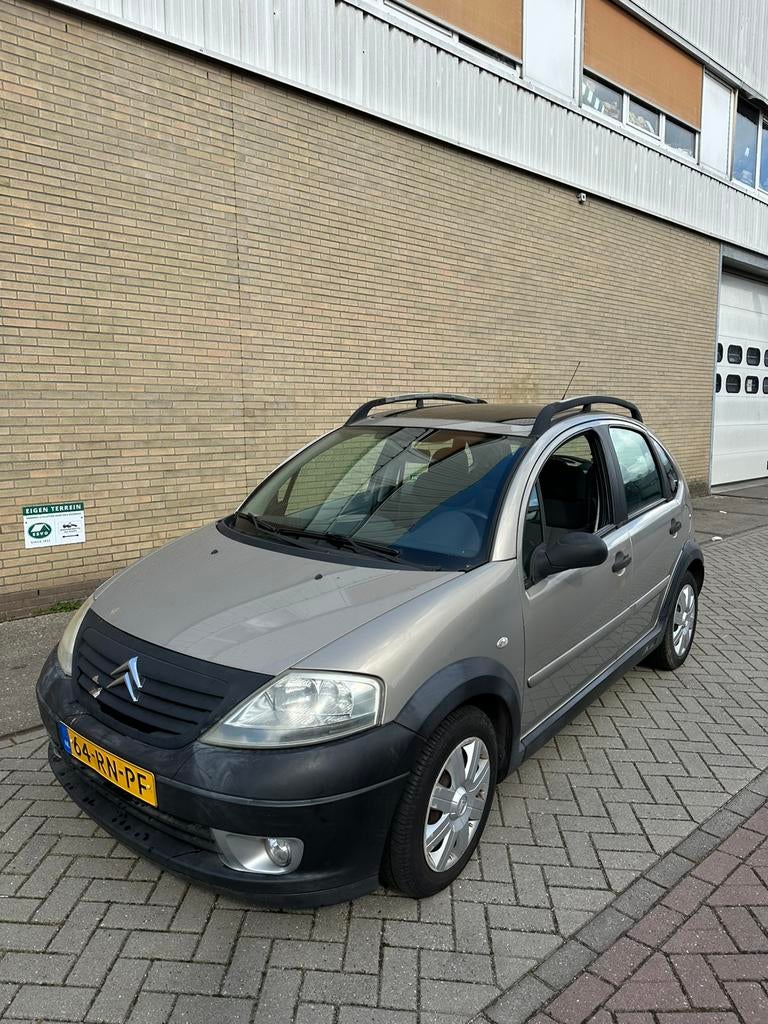 Citroën C3 1.4 I 16V Sensodrive X-tr 2005 Beige, Auto's, 4 cilinders, Beige, Origineel Nederlands, Particulier