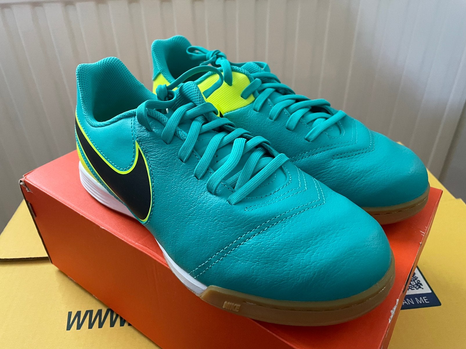 Nike Tiempo Legend, maat 38,5, Ophalen of Verzenden, Nieuw