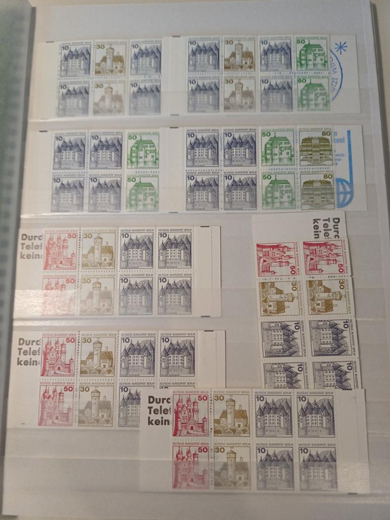 Berlin Berlijn postzegelboekjes + blocks album (C9), Postzegels en Munten, Postzegels | Volle albums en Verzamelingen, Ophalen of Verzenden