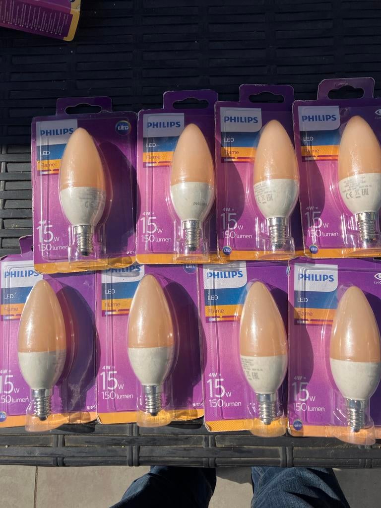 6 Philips LED Flame lampen E14 4W (15W equivalent), Led-lamp, Minder dan 30 watt, E14 (klein), Nieuw