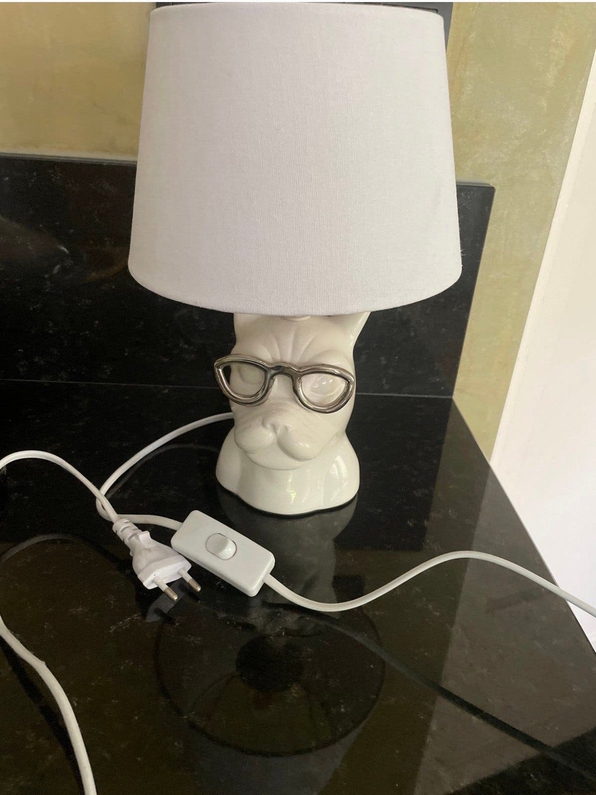 Leuke bulldog lamp, Keramiek, E14 (klein), Wit, Zo goed als nieuw