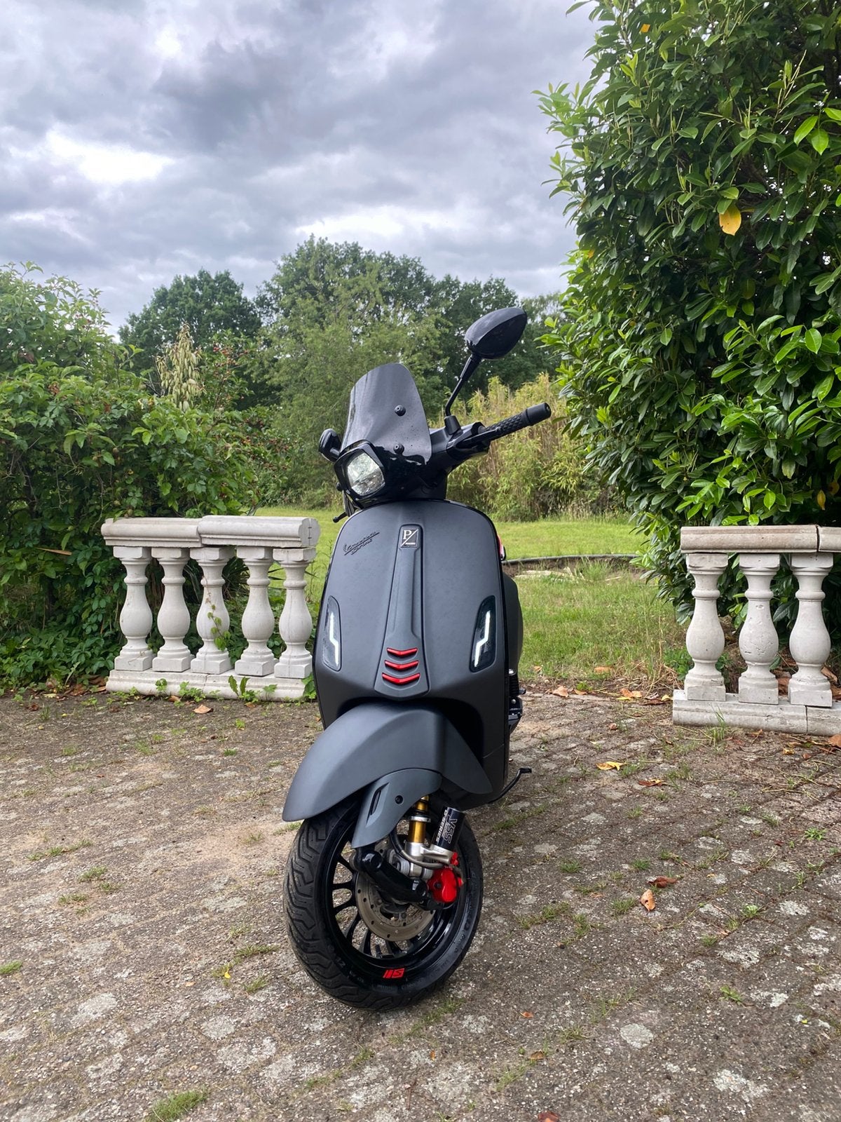 Dikke vespa Sprint - 80cc - Akra - level 10 - rs zadel - SIP, Ophalen, Zo goed als nieuw, Benzine, Vespa