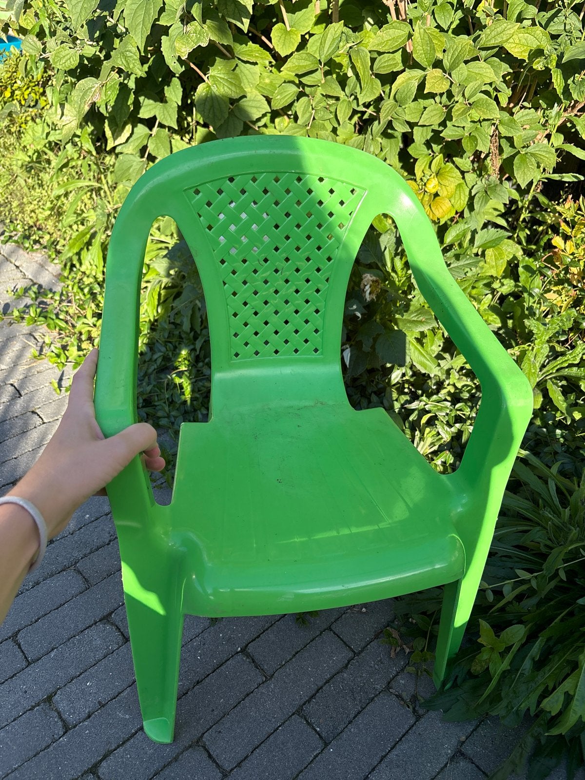 Groene kunststof kinder tuinstoel, Ophalen of Verzenden, Gebruikt, Kunststof