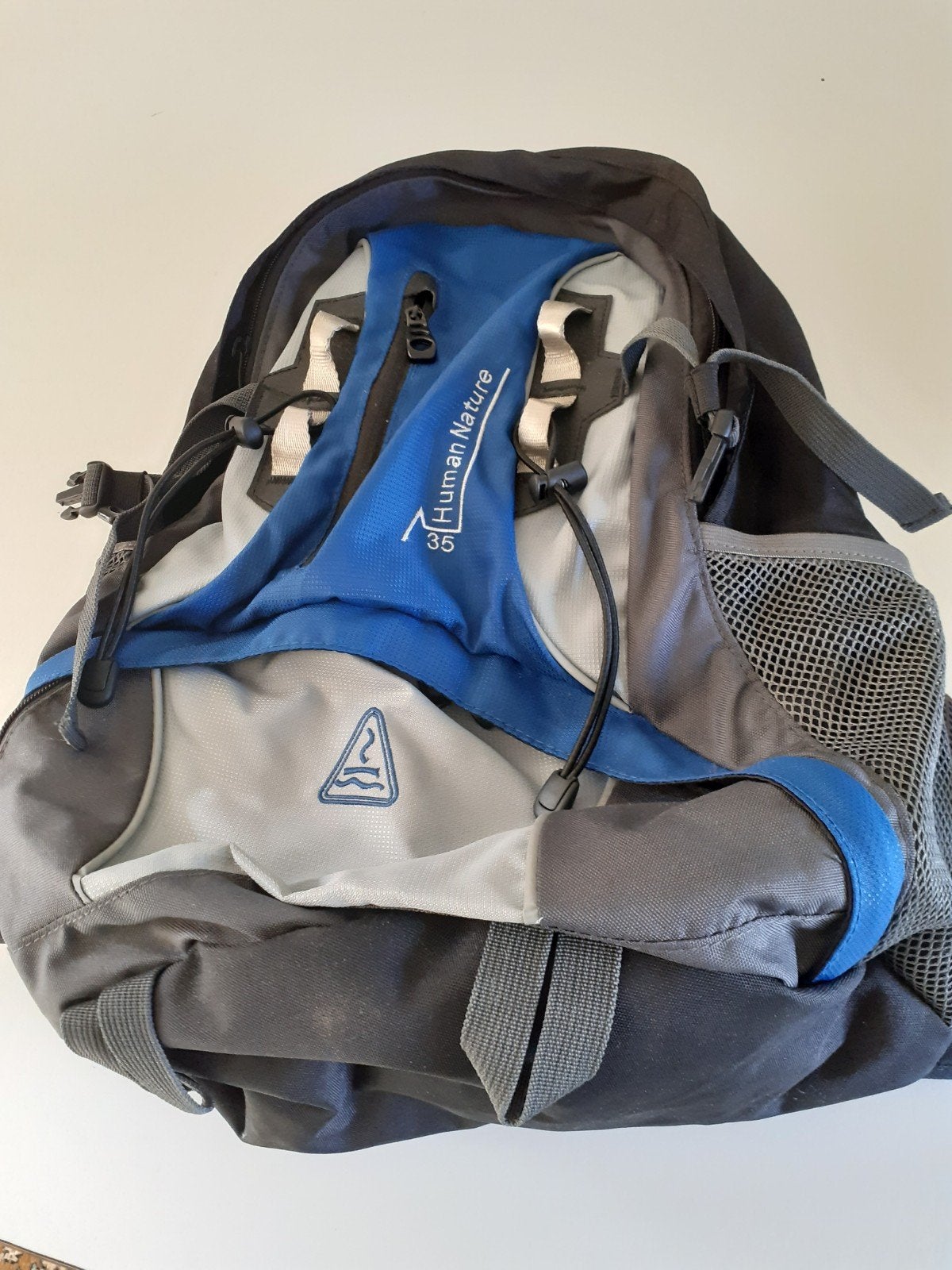 Human Nature 35L Trekking Rugzak - Zwart/Blauw, Gebruikt, 25 tot 40 cm, Ophalen of Verzenden, Trekking