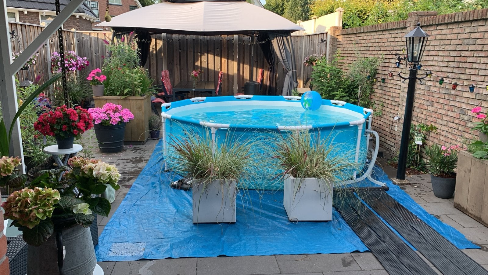 Intex Frame Zwembad Ø 3,10 : 2 filterpompen + verwarmingsmat, Ophalen, Minder dan 80 cm, Rond, 300 cm of meer