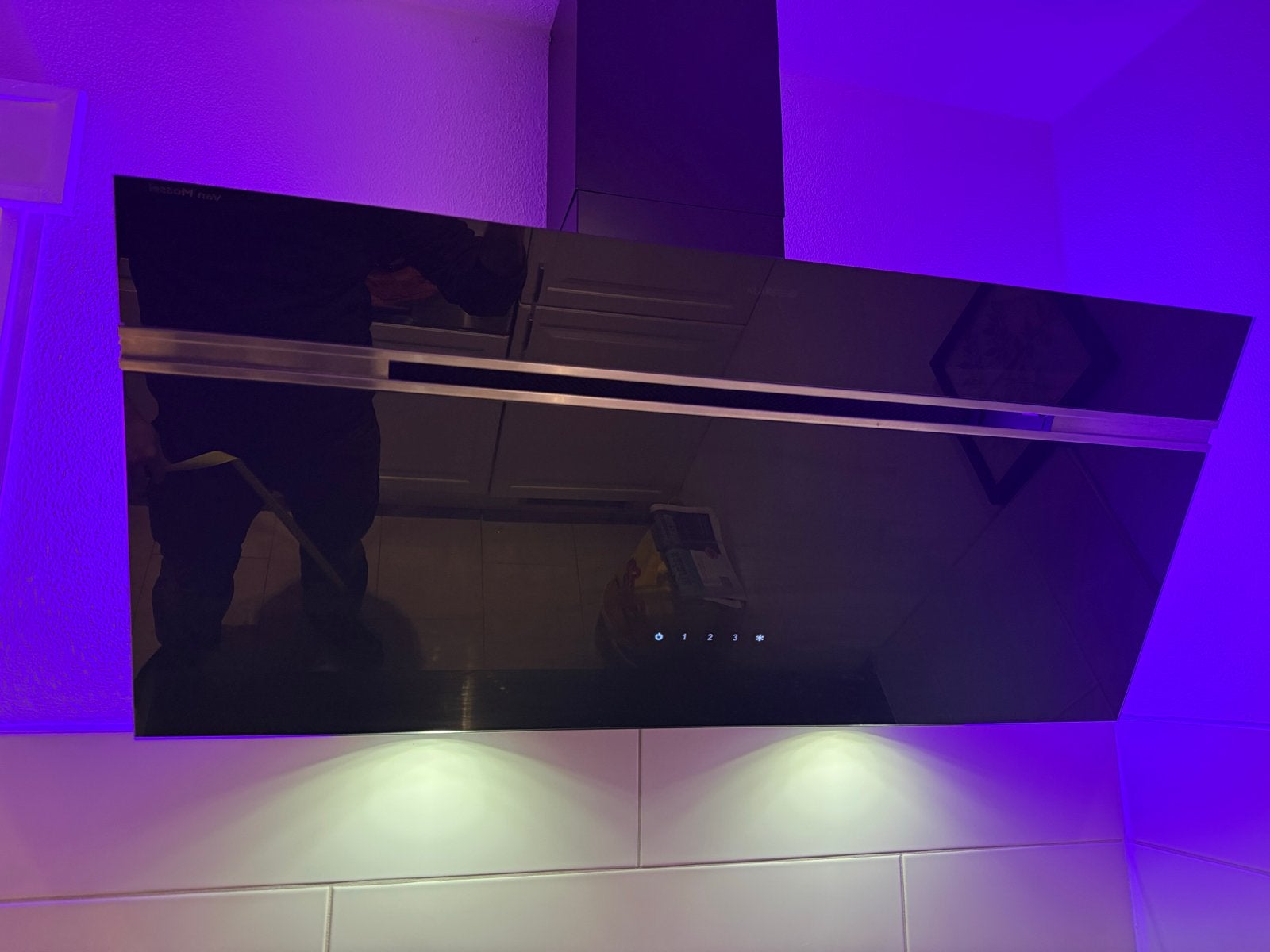 Klarstein Alina Afzuigkap - 90 cm - Zwart Glas, Wandschouwkap, Ophalen of Verzenden, Zo goed als nieuw, 400 tot 600 m³ per uur