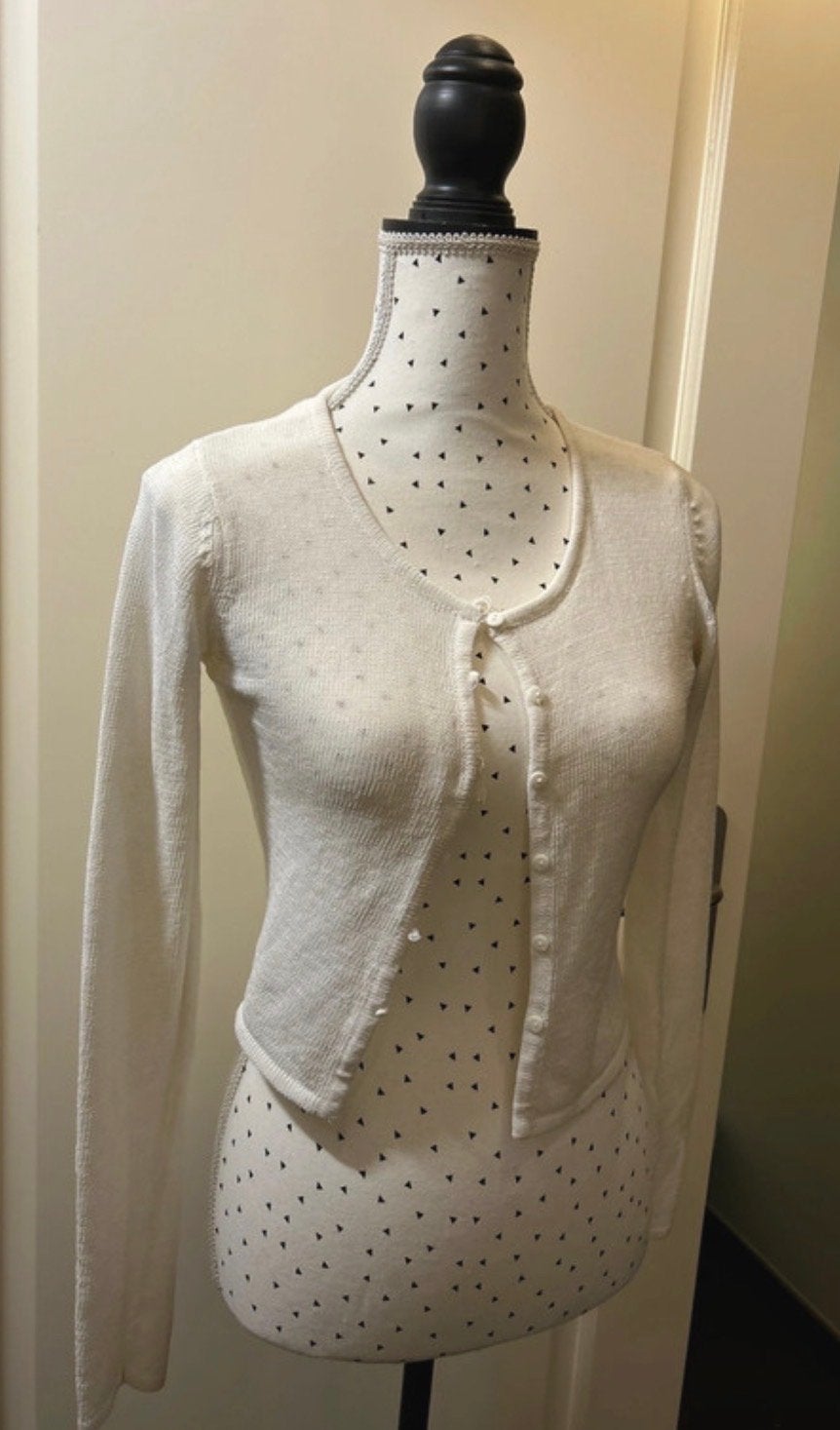 Wit gebreid vestje van Emma, maat M, Kleding | Dames, Truien en Vesten, Ophalen of Verzenden, Zo goed als nieuw, Maat 38/40 (M)