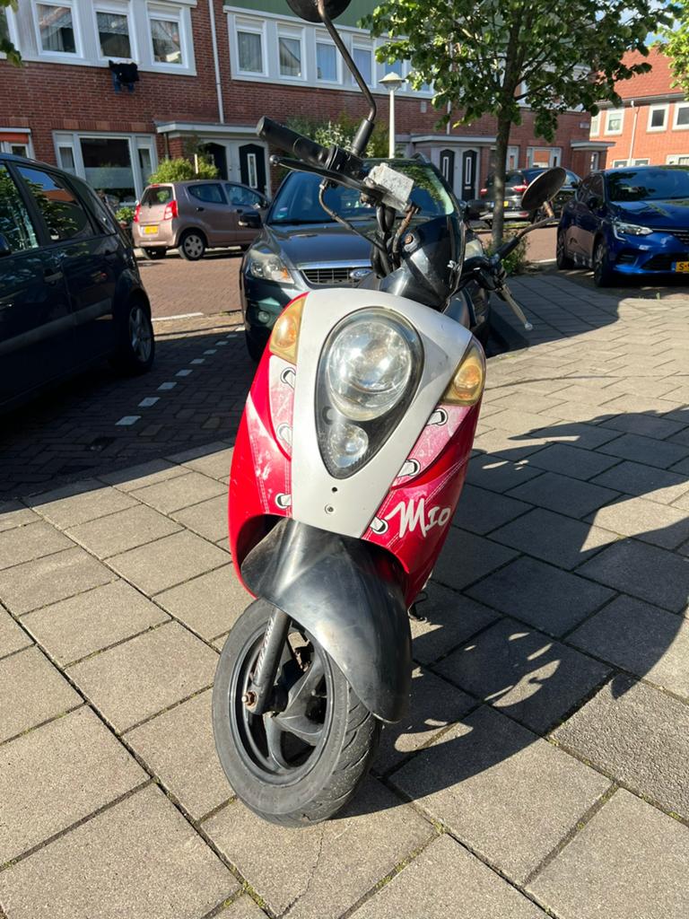 Sym Mio 50cc Scooter - Compact en Betrouwbaar, Fietsen en Brommers, Scooters | SYM, Ophalen, Gebruikt, Benzine, Mio