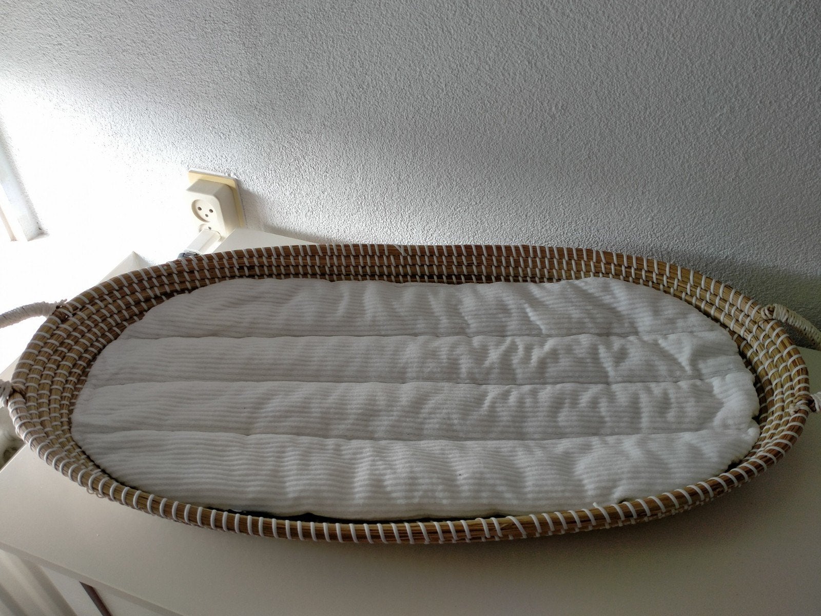 mandje, op maar gemaakte matrasje., Gebruikt, Rug, Draagzak, Ophalen
