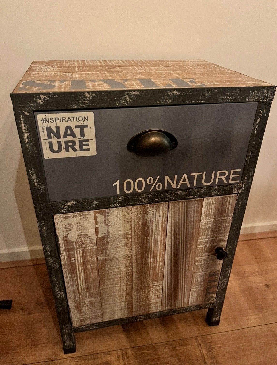 Industriële nachtkastje/bijzettafel met lade en kastje, Huis en Inrichting, Kasten | Ladekasten, Ophalen, Minder dan 50 cm, Gebruikt