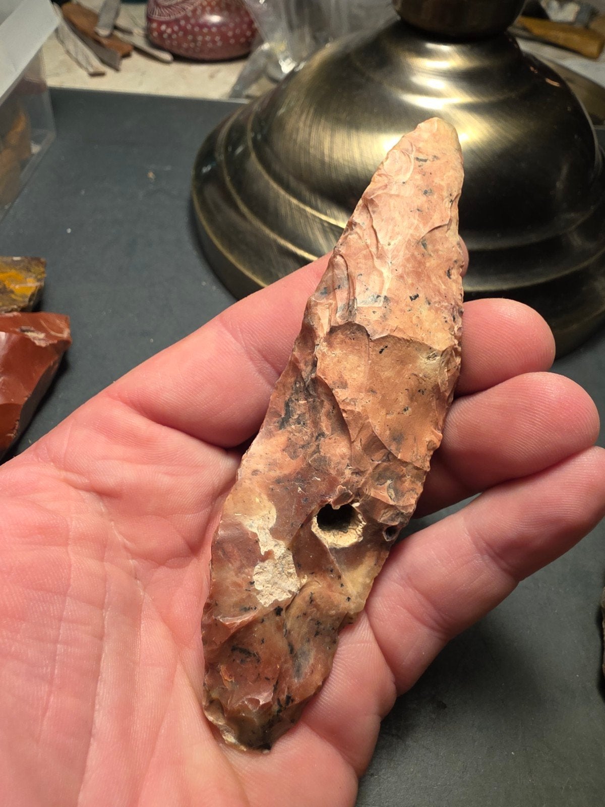 Prehistorische vuistbijl / speerpunt van vuursteen, Verzamelen, Ophalen of Verzenden
