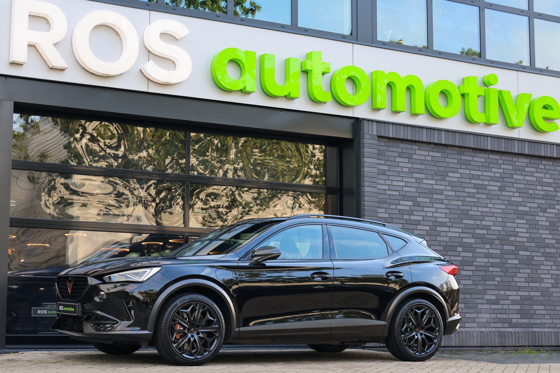 CUPRA Formentor 1.4 e-Hybrid VZ Tribe Edition | BTW | BEATS, Auto's, Gebruikt, Zwart, 4 cilinders, Formentor