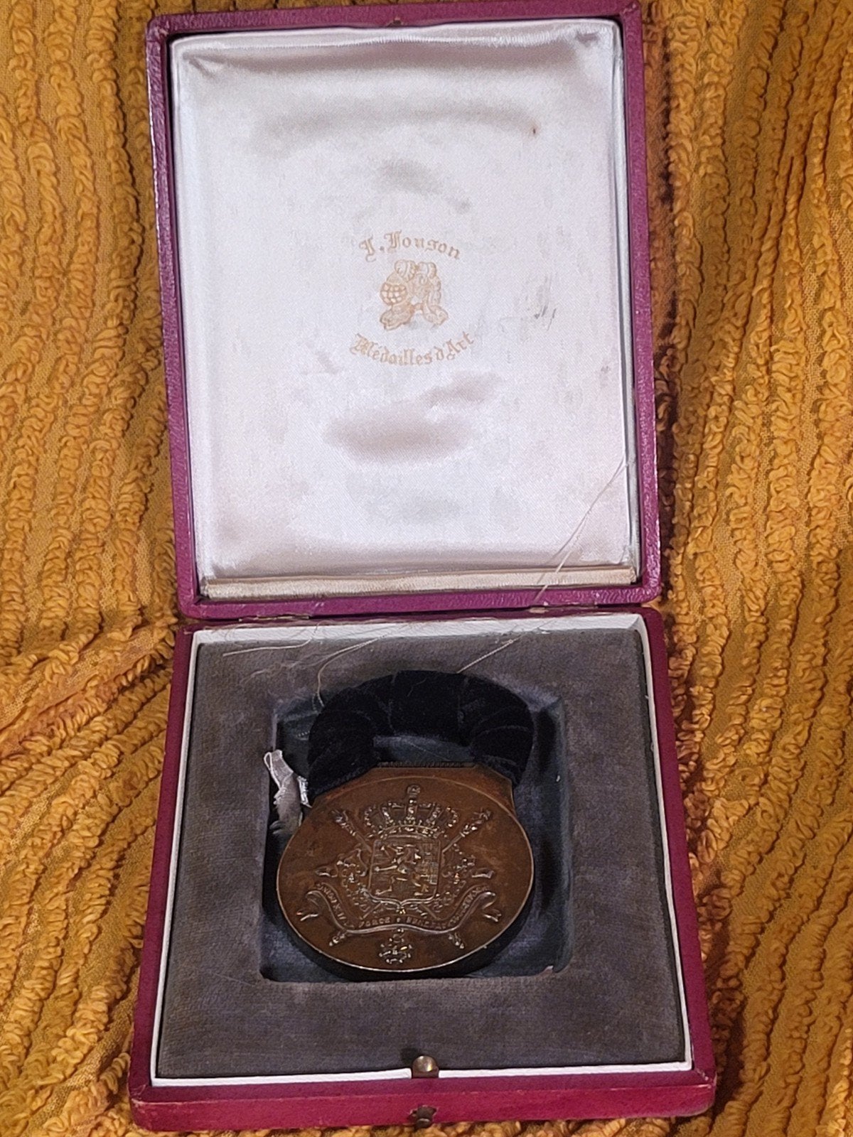 Verzilverde Belgische medaille in doosje - Christofle, Ophalen of Verzenden