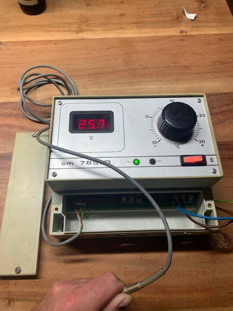 VDH SM 785-D Thermostaat voor koelcel inclusief sensor, Ophalen of Verzenden, Gebruikt