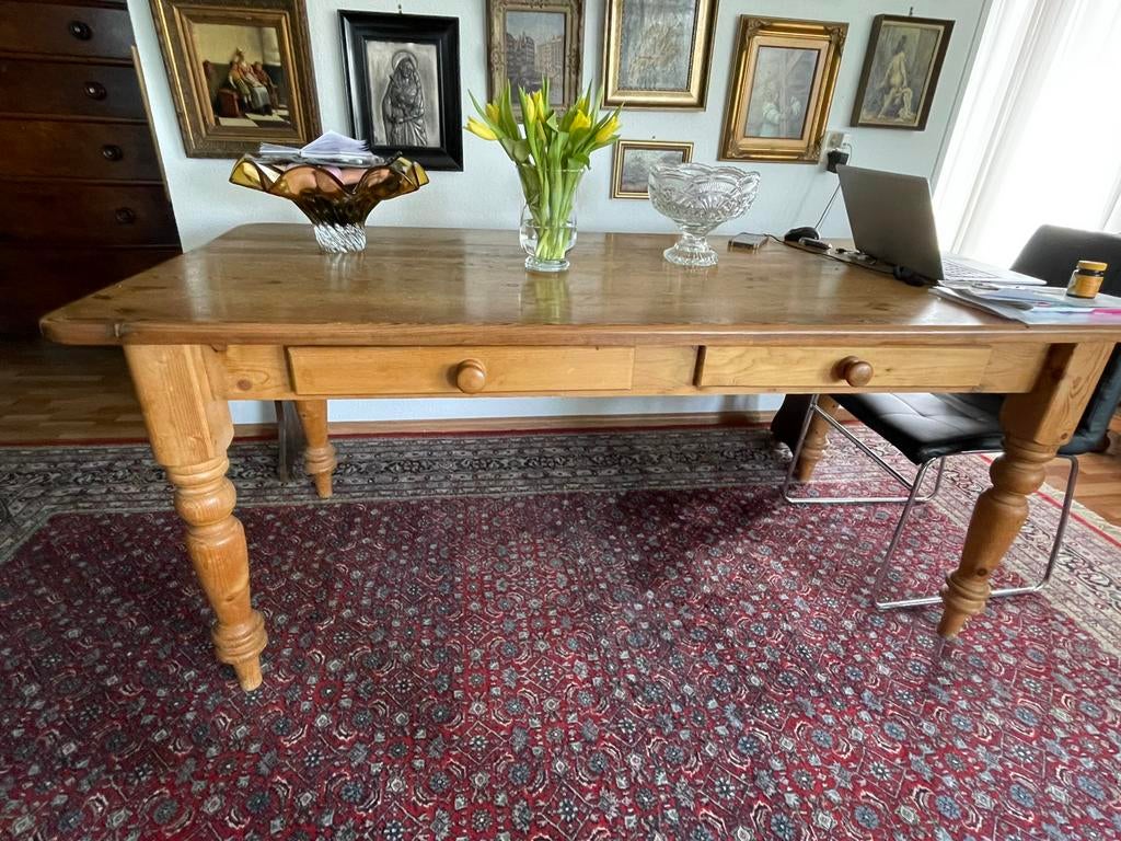 GRATIS!!  Fraaie oude grenen eettafel met 2 lades, Ophalen of Verzenden