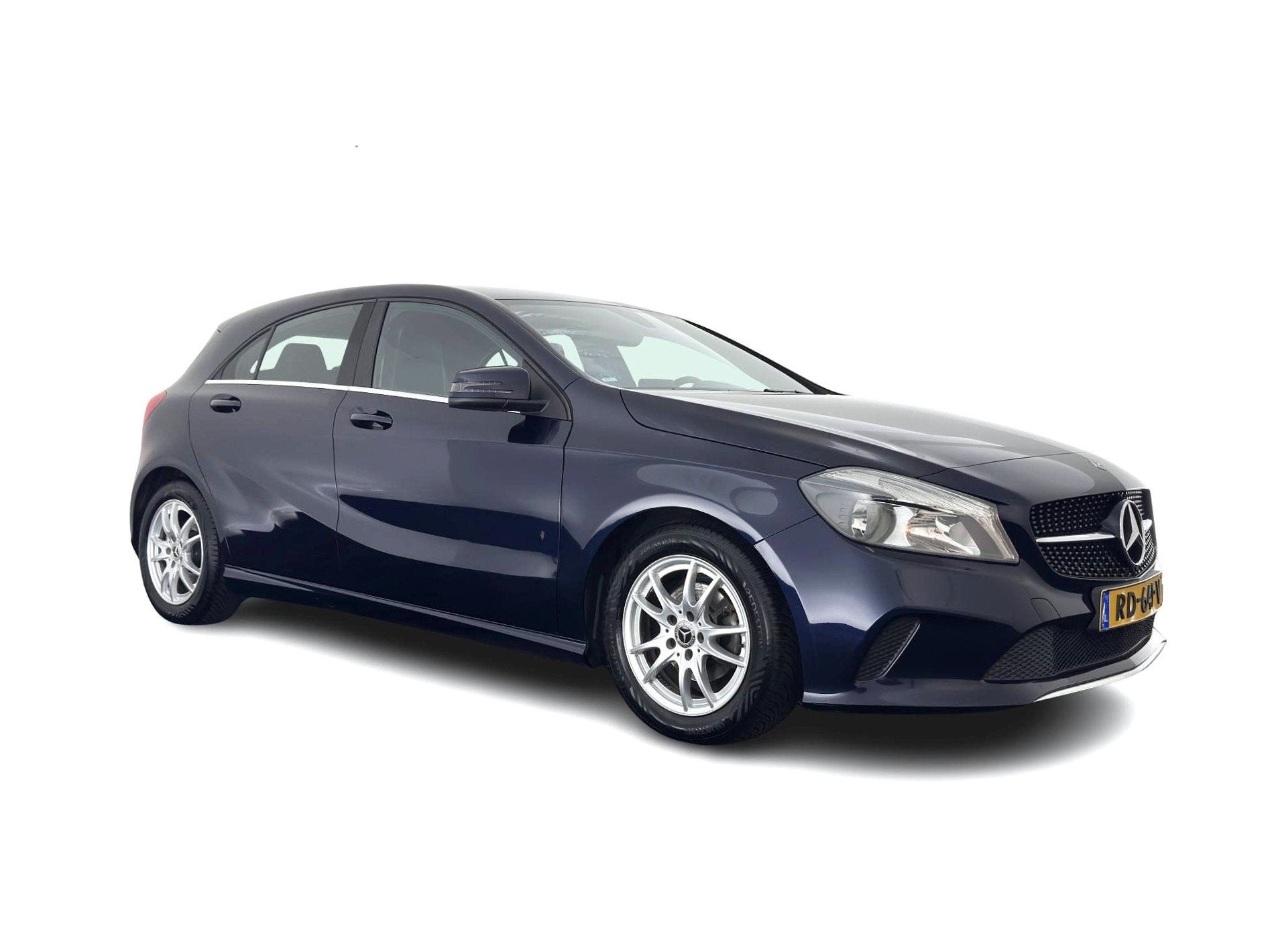 Mercedes-Benz A-Klasse 180 d Business Solution Aut. *LEATHER, Auto's, 1325 kg, Gebruikt, 4 cilinders, Blauw
