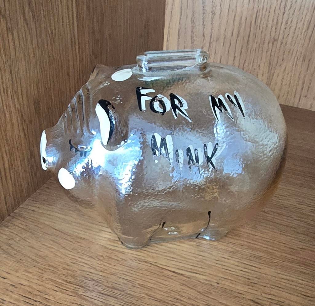 VINTAGE Mink spaarpot geperst glas jaren '70, Verzamelen, Spaarpotten, Ophalen of Verzenden, Gebruikt, Overige materialen, Dier