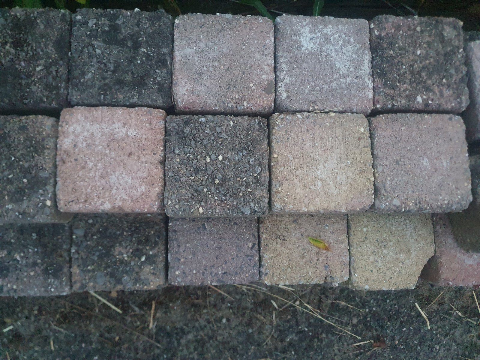 Koppelstones, Ophalen, Beton, Klinkers