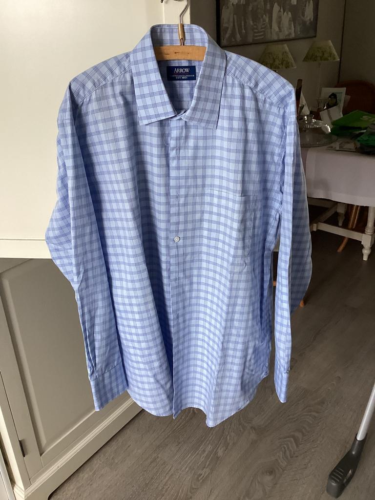 BLauw geruit overhemd van ARROW, Ophalen of Verzenden, Zo goed als nieuw, Blauw, Halswijdte 43/44 (XL)