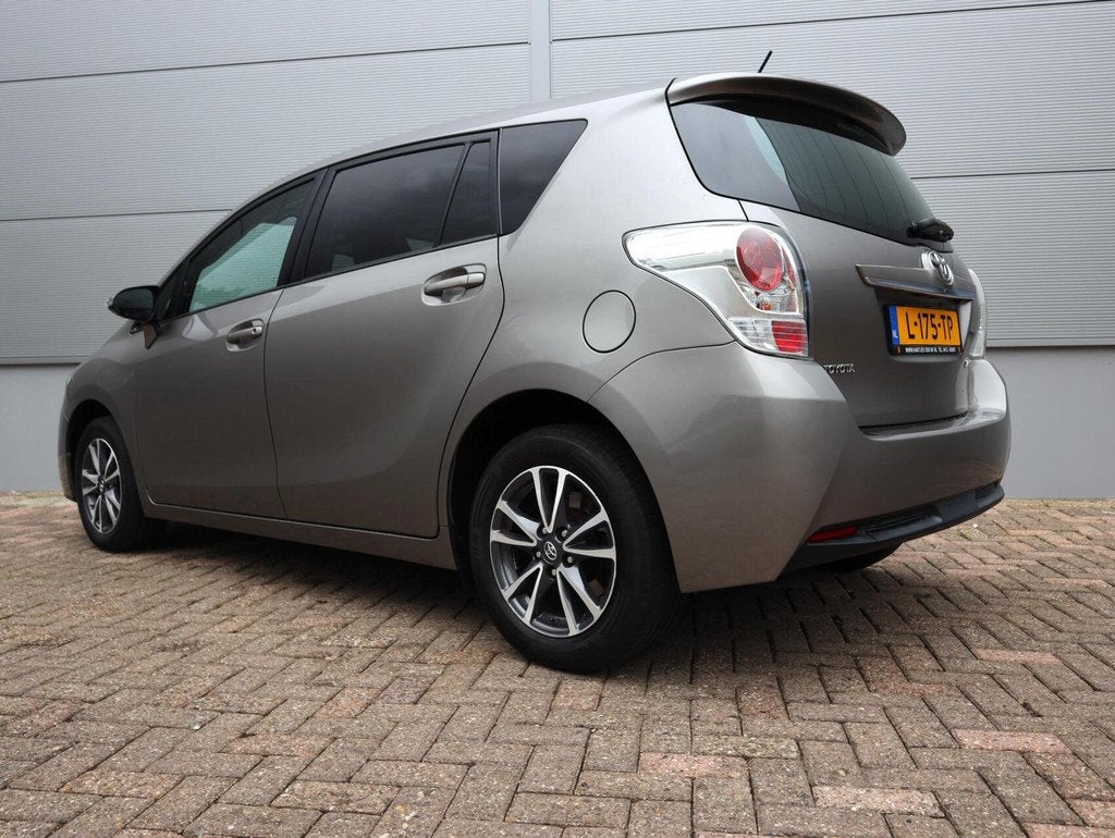 Toyota Verso 1.6 VVT-i Aspiration (Vol-Opties!), Auto's, Toyota, Voorwielaandrijving, Euro 5, Gebruikt, Huisgarantie