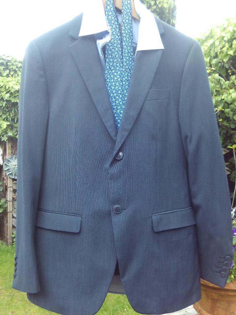 herenpak 1 dag gedragen mt jas 48 broek mt 50    25,00, Ophalen, LIV Collection, Zo goed als nieuw, Maat 48/50 (M)