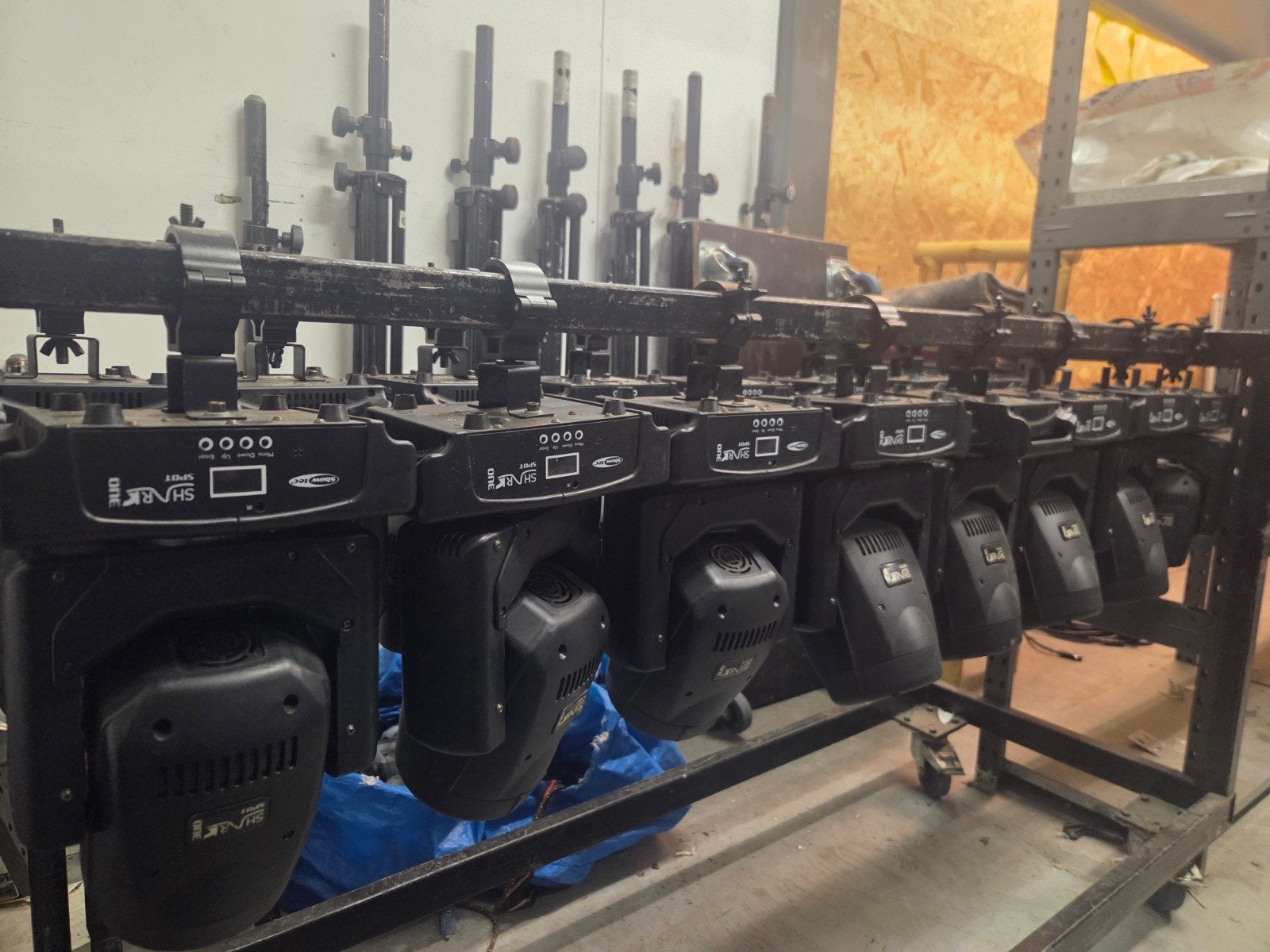 8x Showtec Shark Spot One & 8x Showtec Shark Wash One, Ophalen, Gebruikt, Licht, Kleur