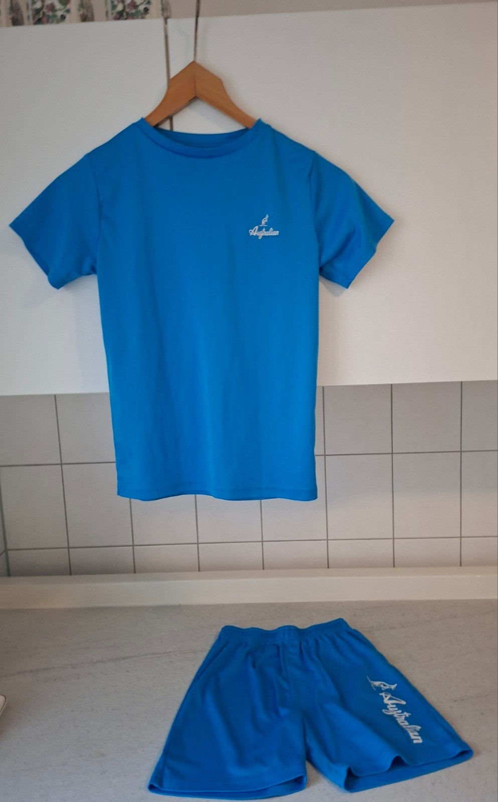 Voetbalshirts en -sets: Nederland, PSG, Real Madrid, Ajax, Maat S, Ophalen of Verzenden, Zo goed als nieuw, Shirt