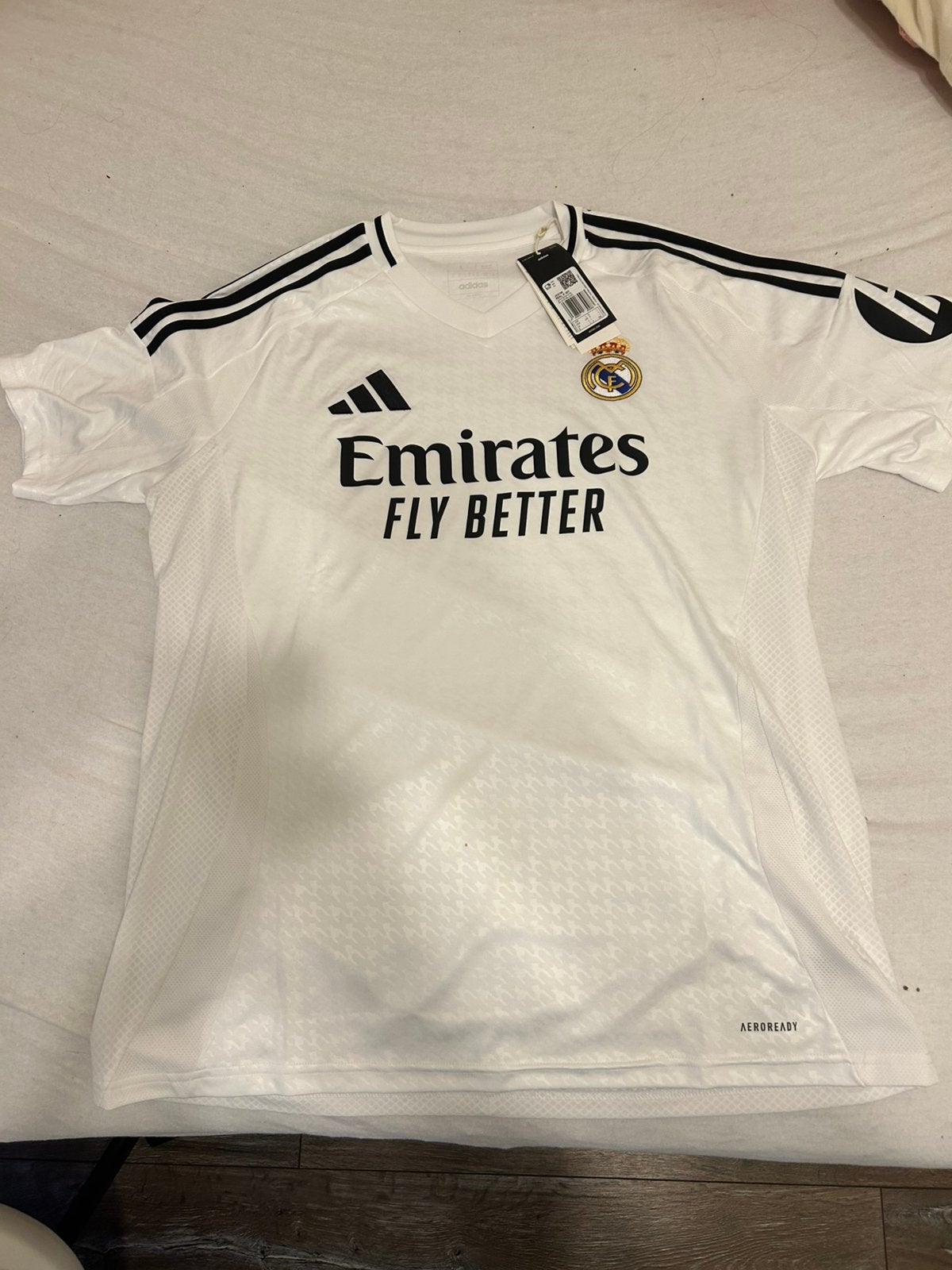Emirates fly better adidas, Ophalen of Verzenden, Nieuw, Maat 52/54 (L), Wit